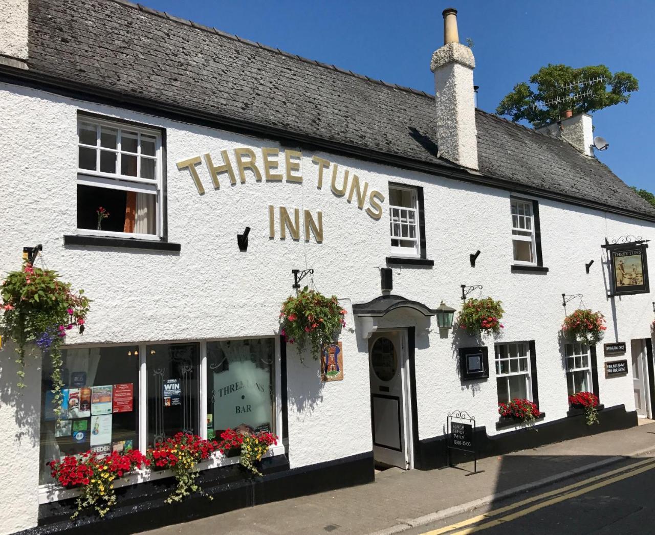 The Three Tuns Hotel Chepstow Exterior foto