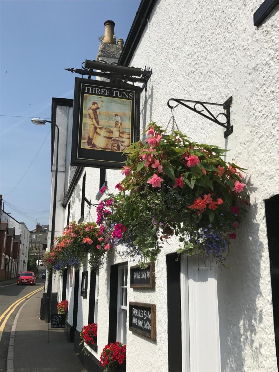 Hotel The Three Tuns Chepstow Exterior foto